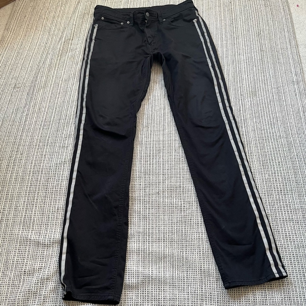 Black Levi Denim Slim Leg Jeans W33 x L34